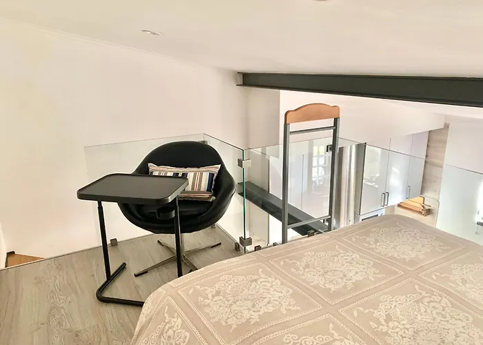 Cozy Studio House With Private Terrace In Cascais
